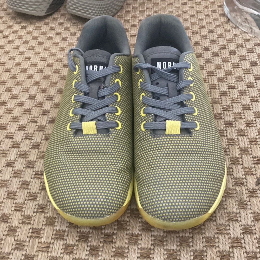 NOBULL | Low Top Trainer | Yellow | w8.5